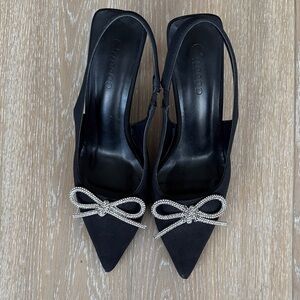Cuccoo Black Pointed Heels with Crystal Bow